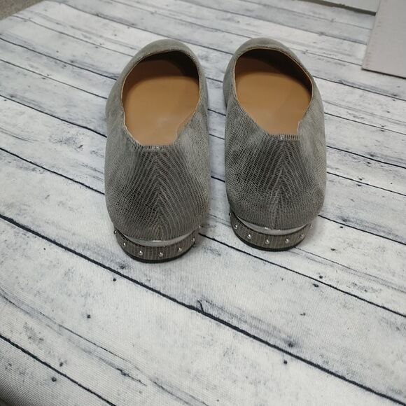 Calvin Klein Fridelle Shoe Womens SZ 8 Gray Faux Snakeskin Slip-on Silver Accent - Picture 6 of 10